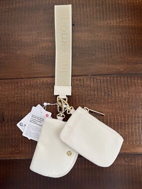 NWT Lululemon Light Ivory Dual Pouch Wristlet